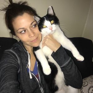 Meet your Posher, Nicole